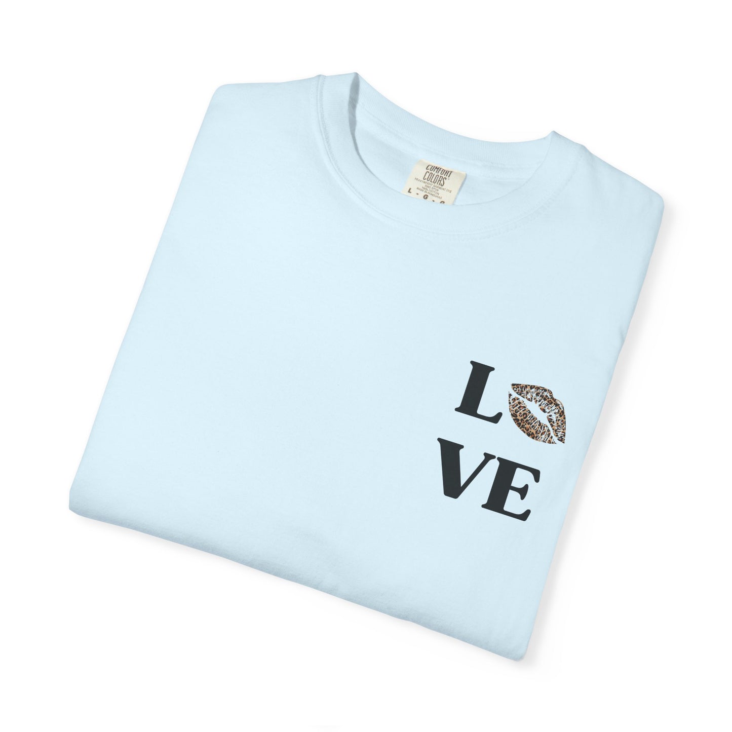 LOVE Leopard Kiss Graphic T‑Shirt — Retro Casino & Disco Chest Print