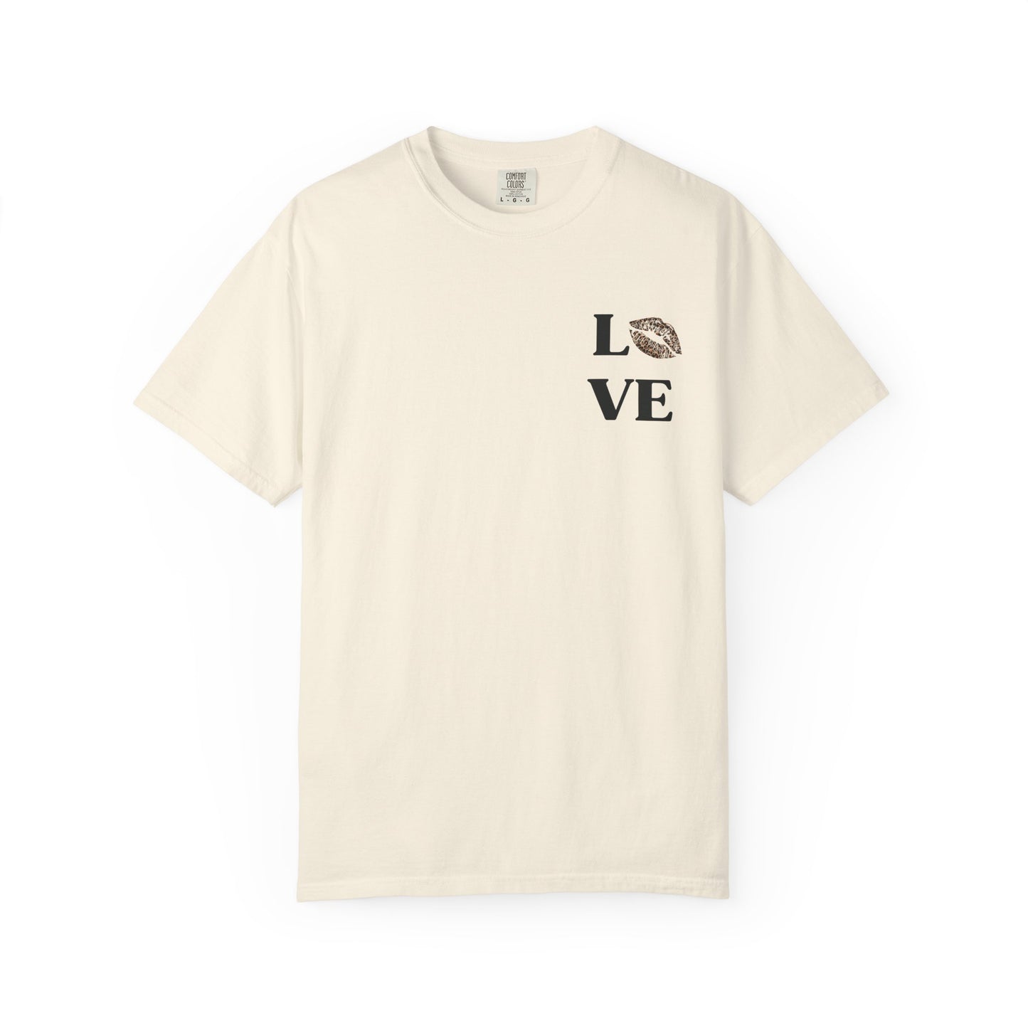 LOVE Leopard Kiss Graphic T‑Shirt — Retro Casino & Disco Chest Print