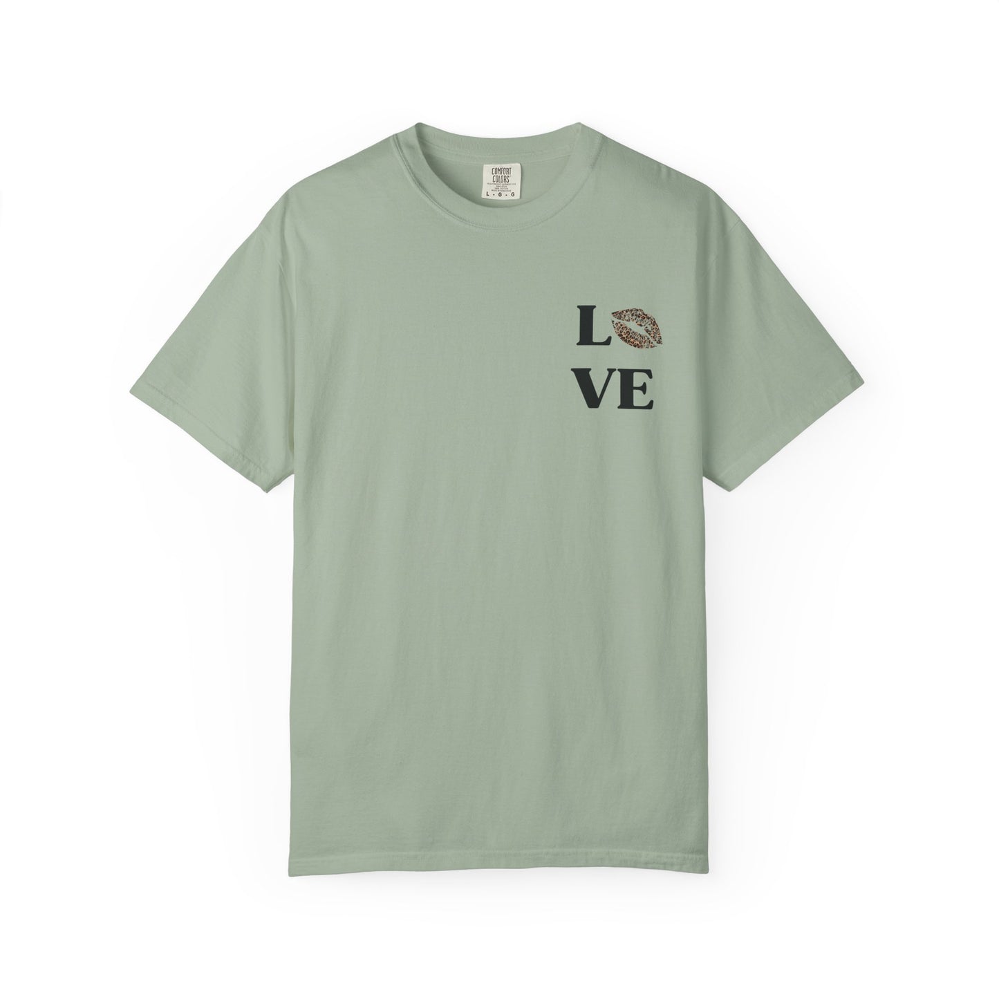 LOVE Leopard Kiss Graphic T‑Shirt — Retro Casino & Disco Chest Print