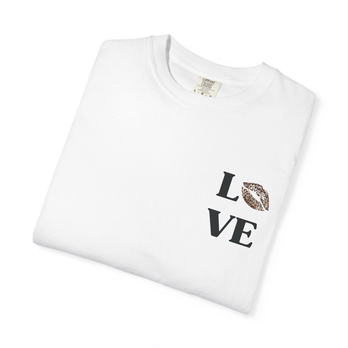 LOVE Leopard Kiss Graphic T‑Shirt — Retro Casino & Disco Chest Print