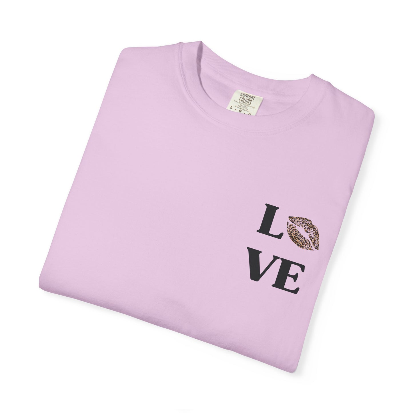 LOVE Leopard Kiss Graphic T‑Shirt — Retro Casino & Disco Chest Print