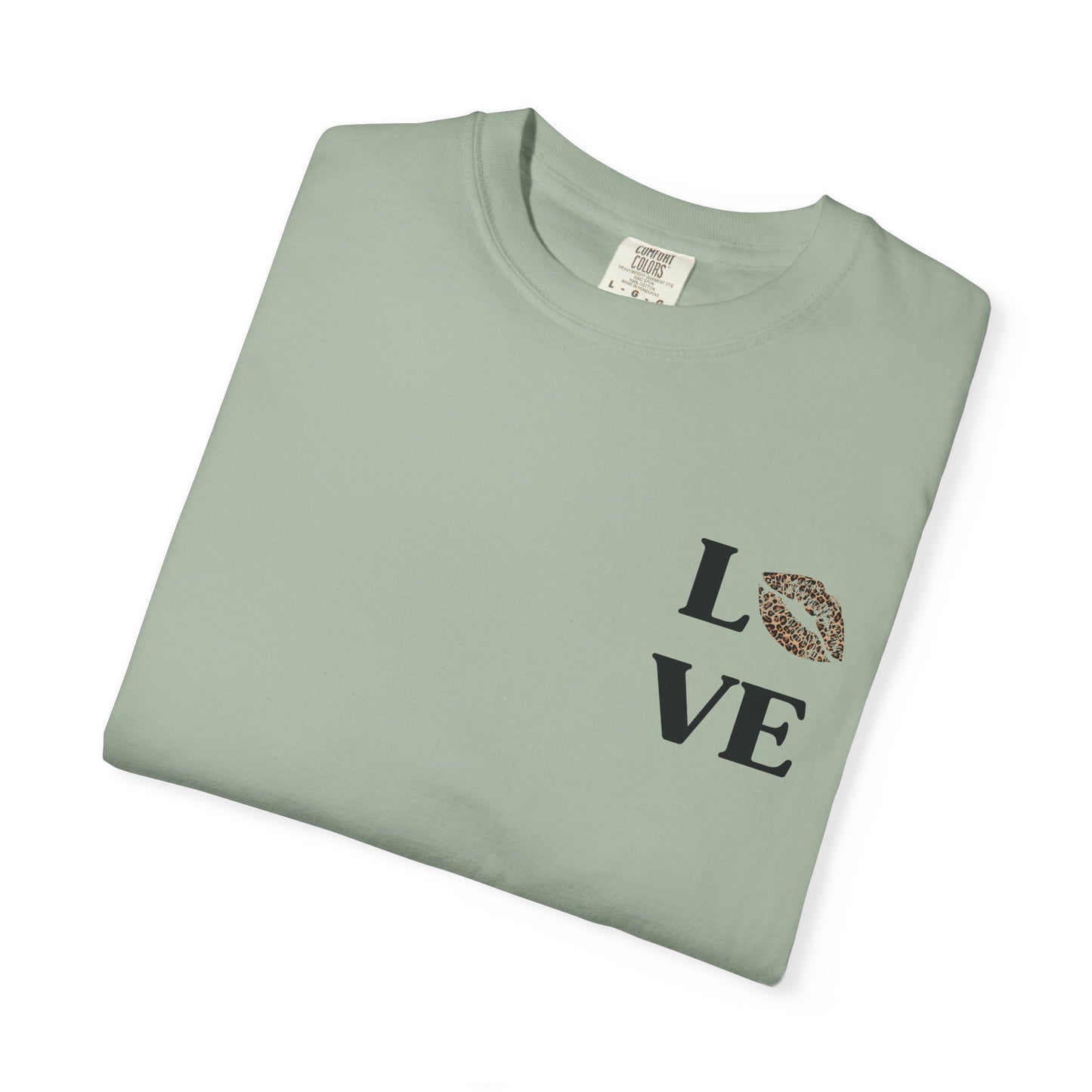 LOVE Leopard Kiss Graphic T‑Shirt — Retro Casino & Disco Chest Print